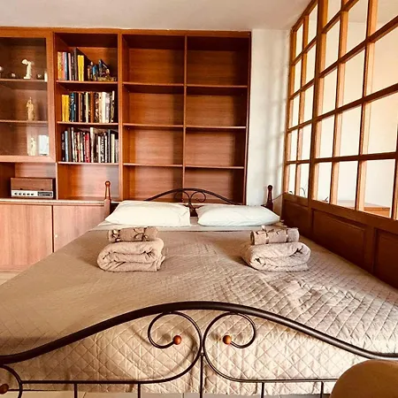Casa vacanze Bibliotheque Vintage & Easy Garden Candia